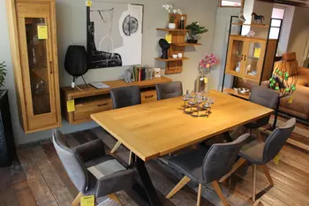 Essgruppe, Wohnzimmer Farmingdale